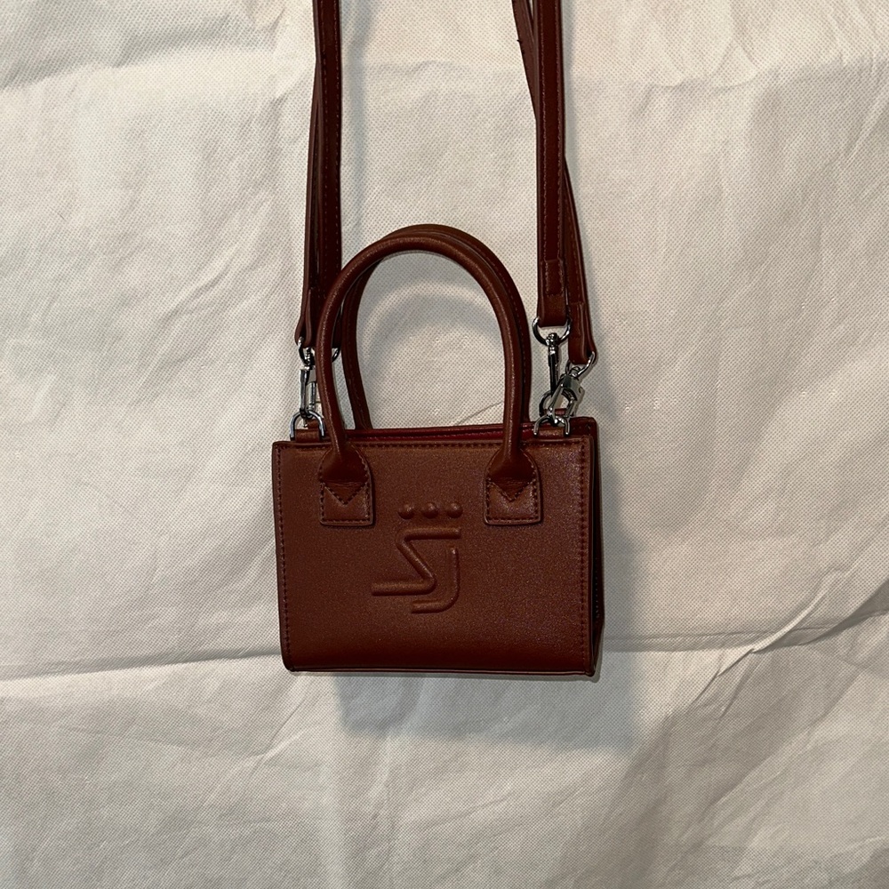 Elegant Brown Handbag